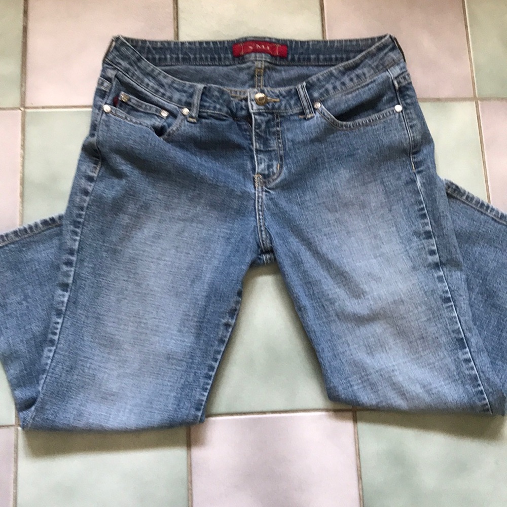 YMI Ankle Cropped Jeans